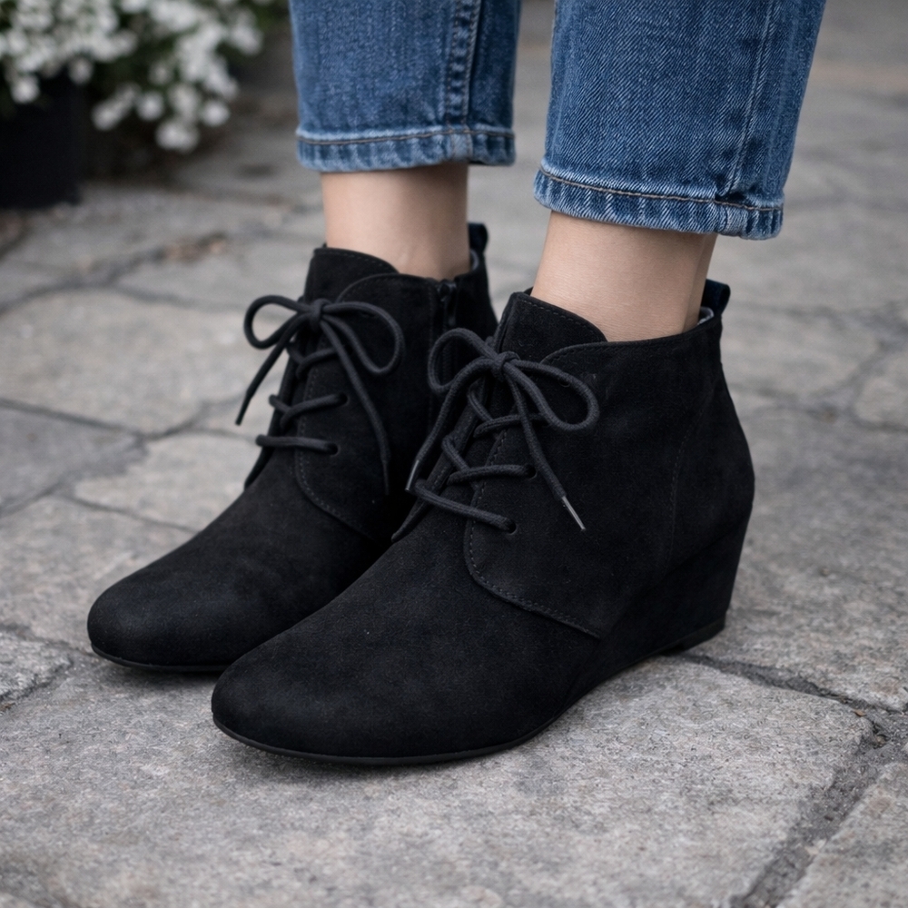 Vionic Black Suede Wedge Ankle Boots Lace-Up Comfort Orthotic Chic Everyday